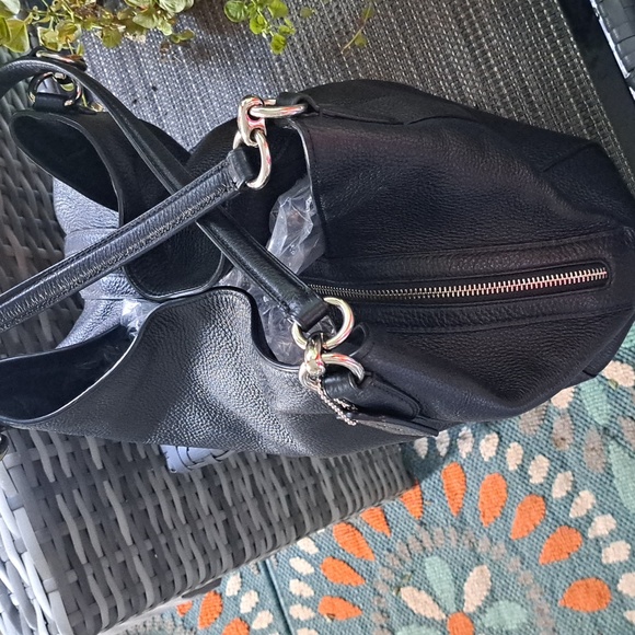 COACH HALLIE Black Leather Shoulder Bag with Gourgous SILVER HARDWARE EXCELLENT - Picture 7 of 11